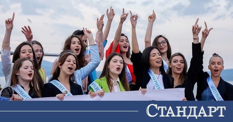 Бургас изпраща близо 2400 абитуриенти от 28 училища