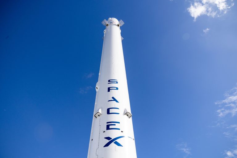 В IPO на SpaceX Илон Мъск е рисков фактор