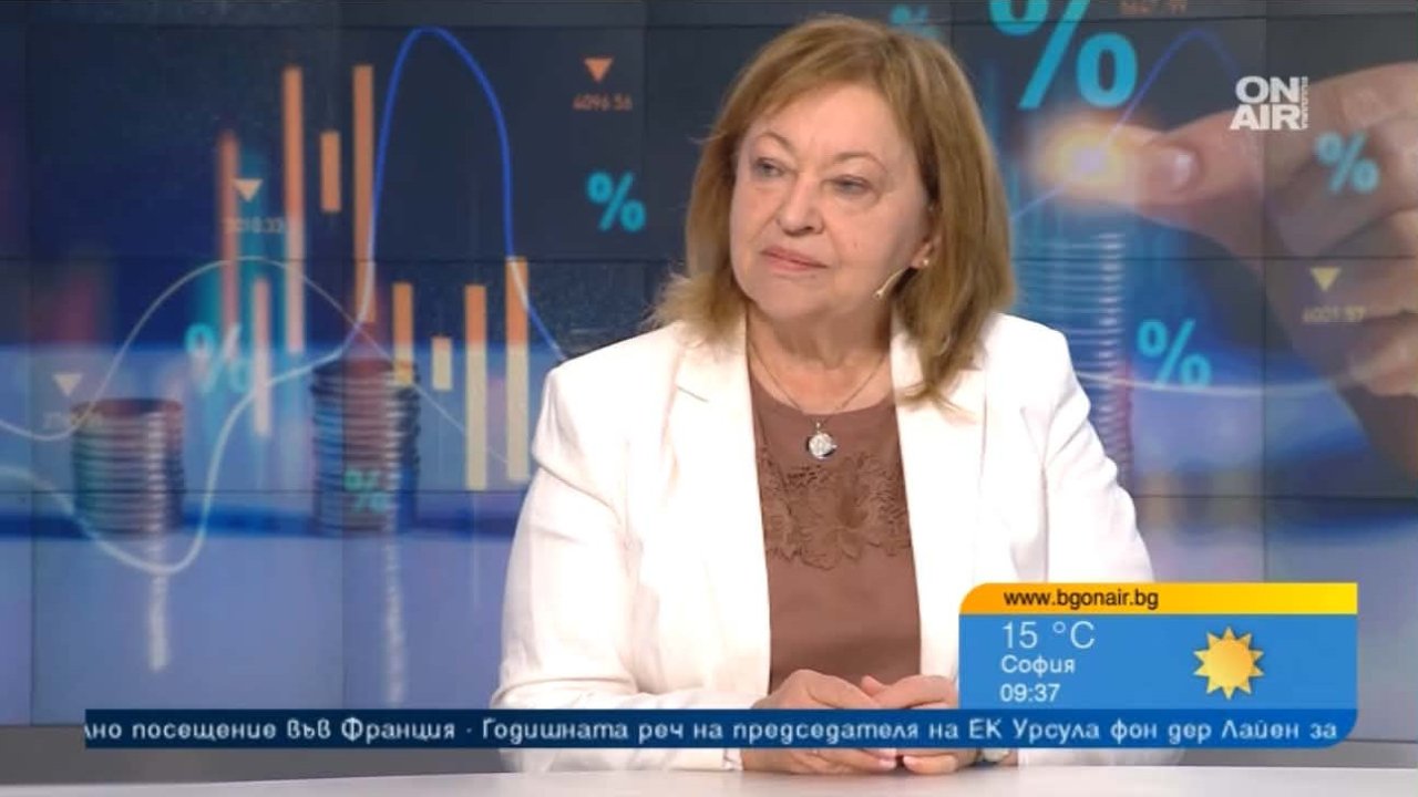 Защо линията на бедност доближава минималната работна заплата в България