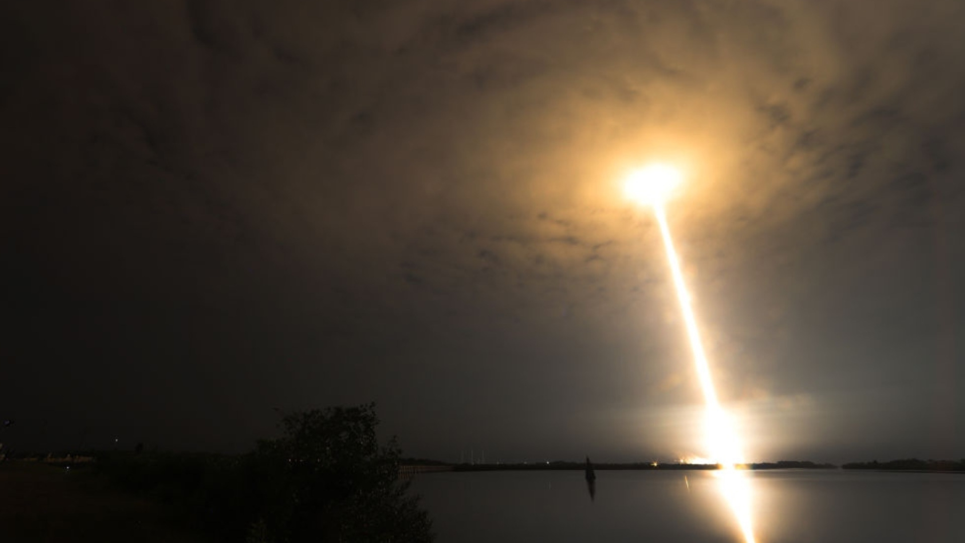 Христо Грозев за съюза Китай – Русия: План срещу Starlink, но не и заедно за ядреното оръжие (ВИДЕО)