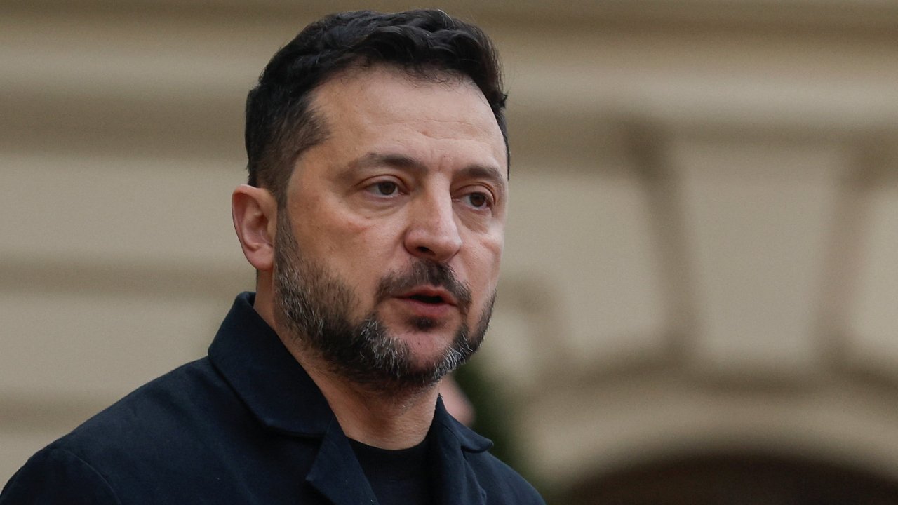 Зеленски: За седмица Русия ни атакува с около 4000 бомби, дронове и ракети