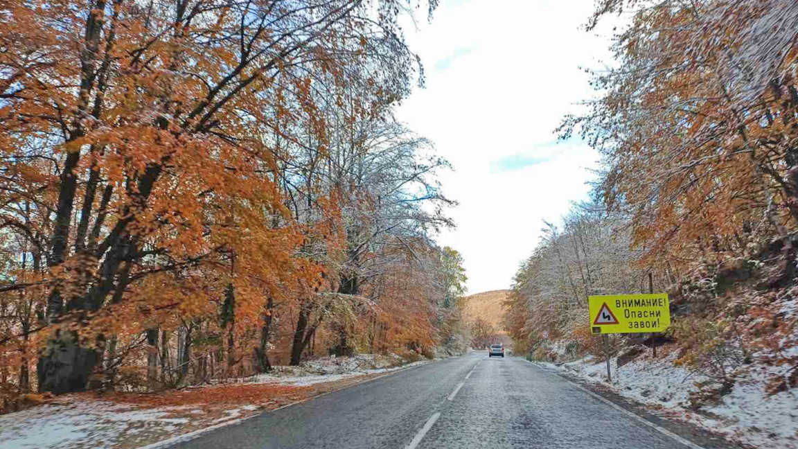 АПИ призовава шофьорите да се подготвят за зимни условия